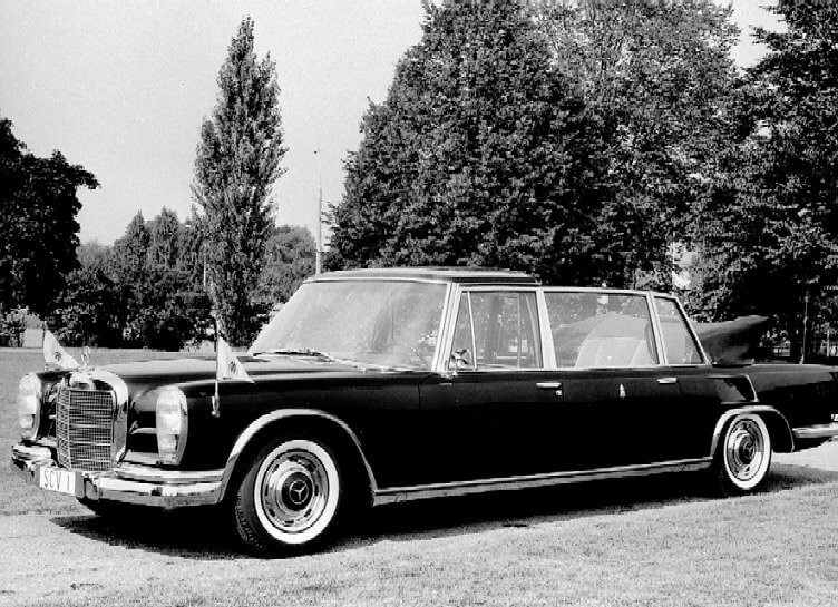 Der 1965er Mercedes Benz 600 Pullman Landaulet des Royal Trust