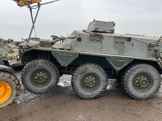 Saracen With Turret KF0428