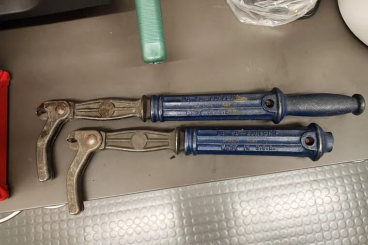 Nail Puller (Cat’s Paw)