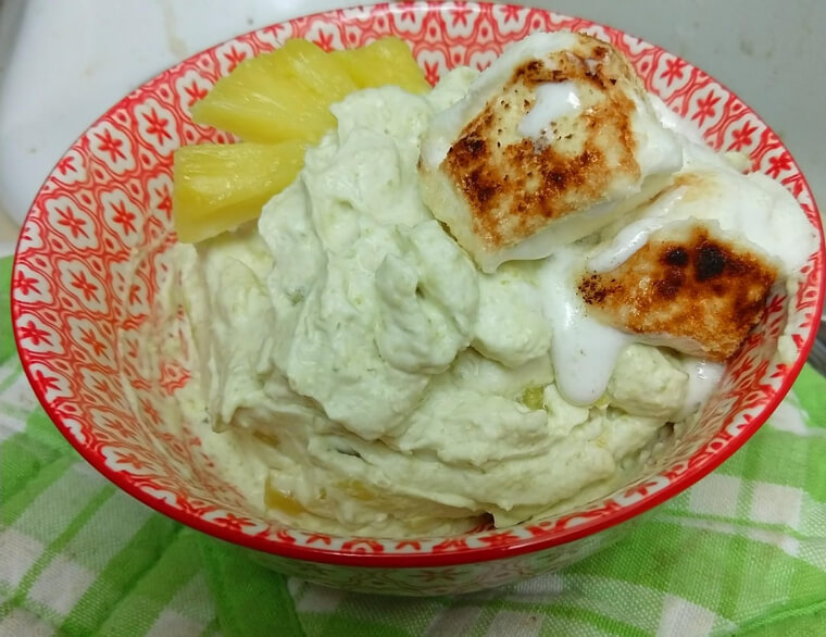 Watergate Salad (Pistachio Fluff)