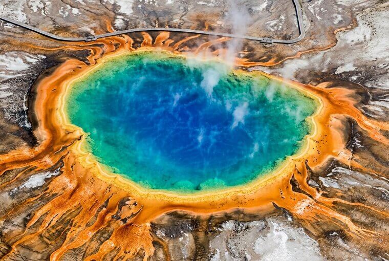 Volcanic Hot Springs Look Like Alien Worlds