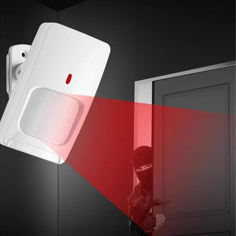 Dual-Tech Motion Sensor with Pet Immunity 