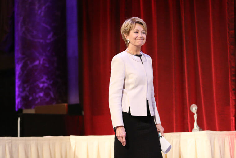 Jane Pauley - 1,2 millones de dólares