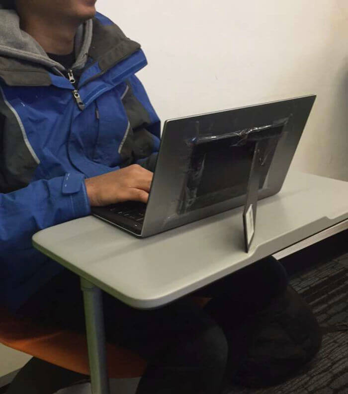 Broken Laptop Hinge? No Problem