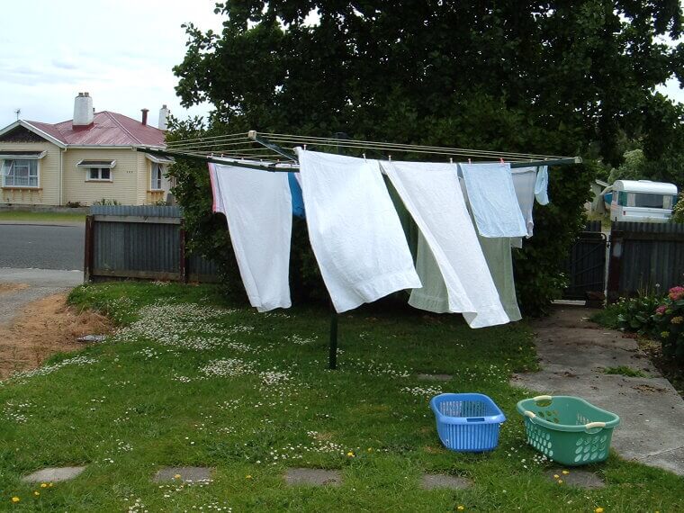 Hang Laundry Neatly
