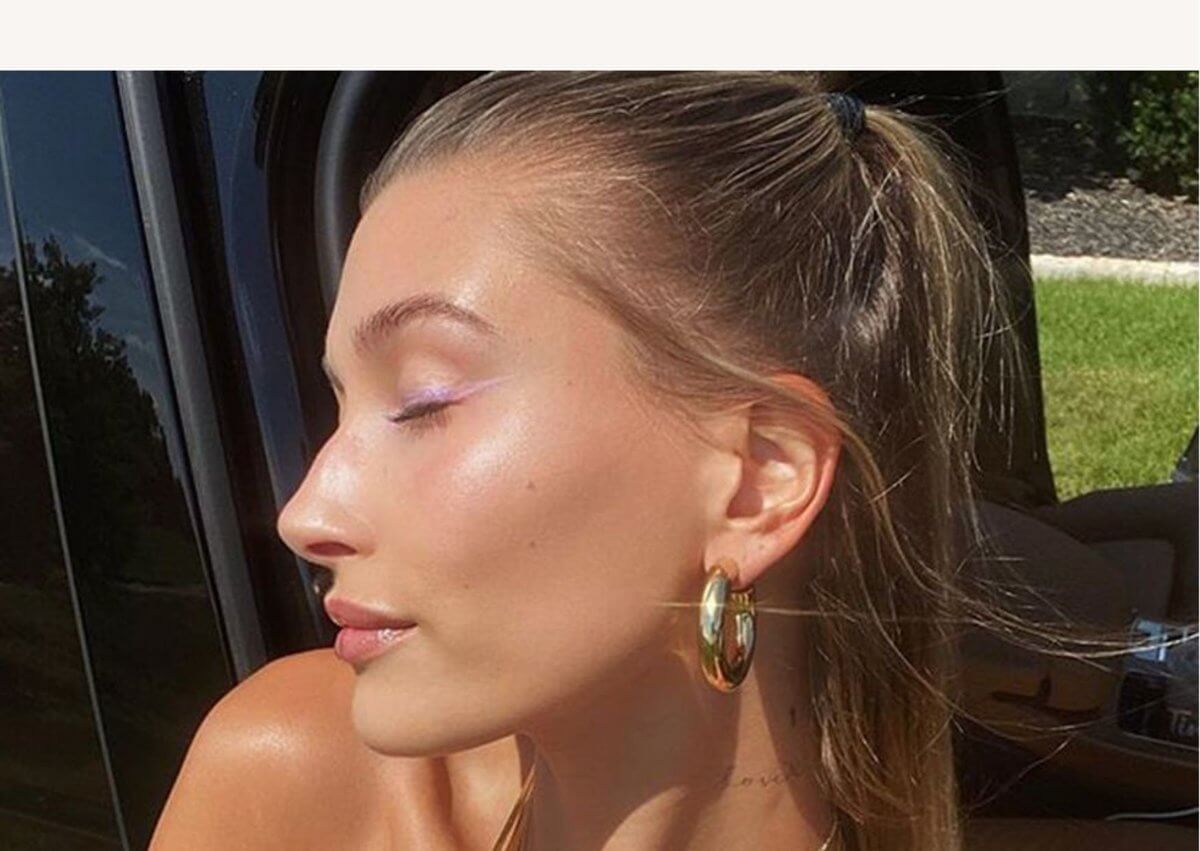 The Best Makeup Techniques To Achieve The 'Clean Girl Aesthetic' Look