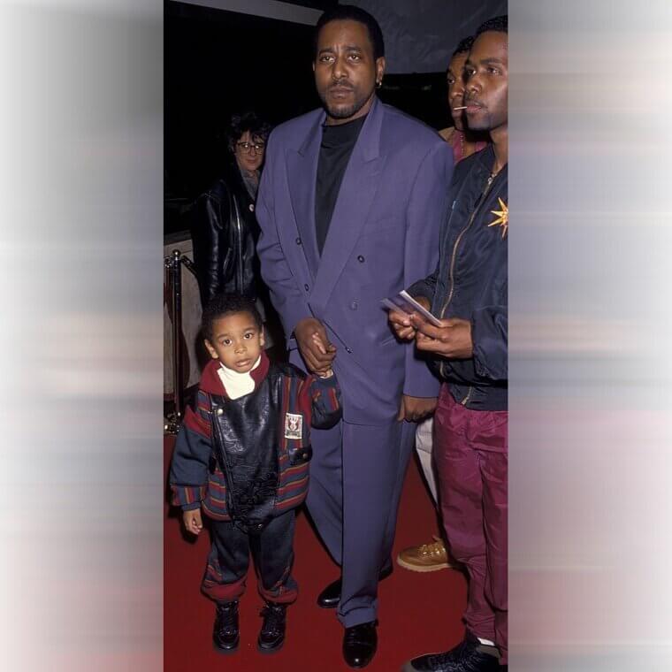 Tone Loc in "Ace Ventura: Pet Detective"