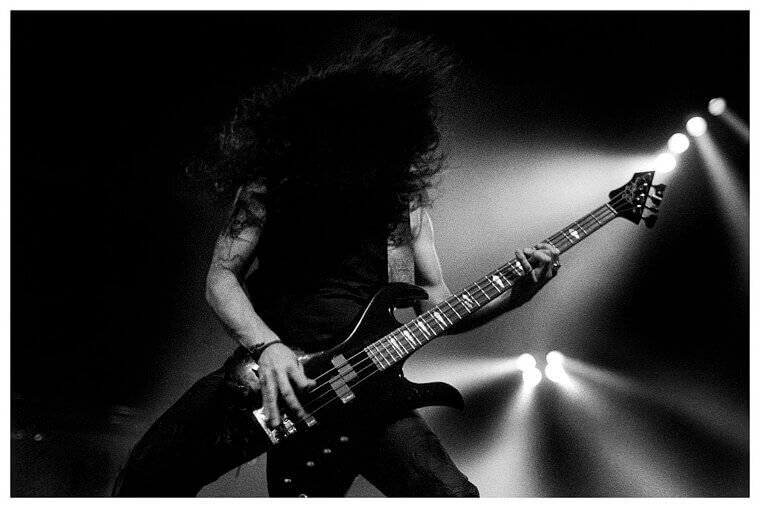 Slayer at Wembley Arena During Clash of the Titans (1990) - High-Speed Thrash Precision