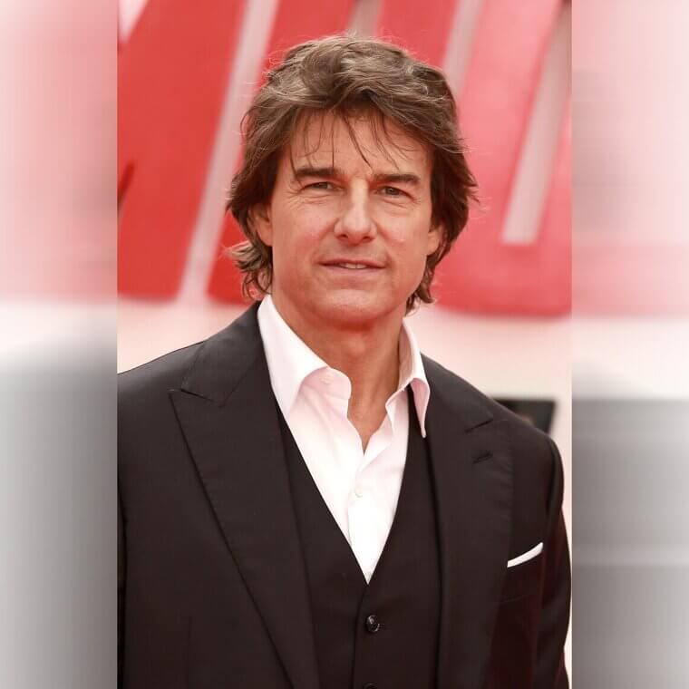 Tom Cruise Almost Played Tony Stark in "Iron Man" (Role Played by Robert Downey Jr. )