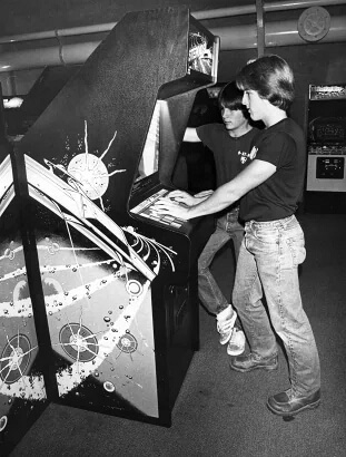 When Arcade Games Took Over—And Everyone Wanted a Turn