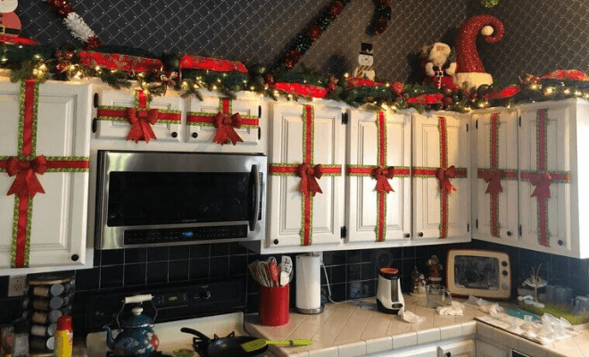 Old School Christmas Hacks for Older Adults That Still Work Today