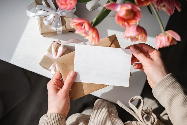 Craft Place Cards And Simple Decorations