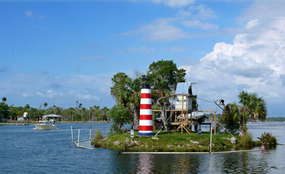 America's Unusual Small Towns and Their Weird Attractions