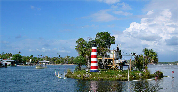 Homosassa, FL - Welcome to Monkey Island