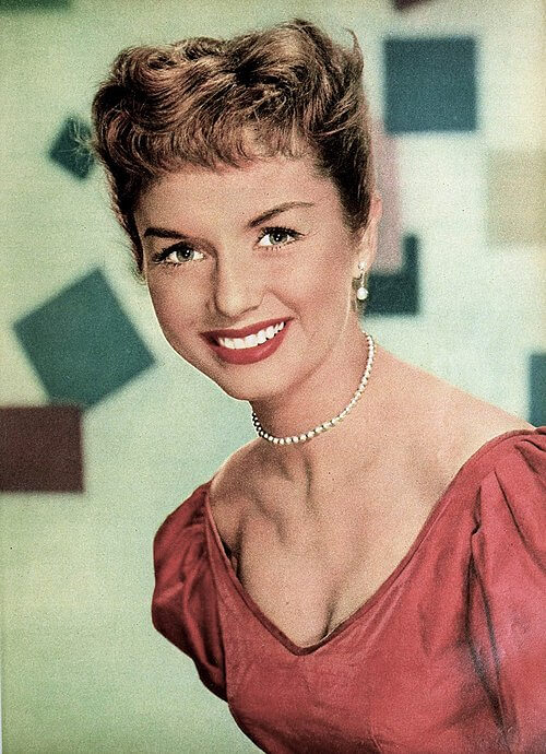 Debbie Reynolds’ Obsessive Film Memorabilia Collecting