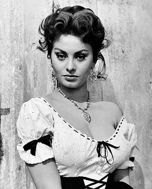 Sophia Loren’s Passion for Gourmet Cooking