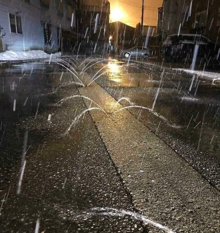 Salt Water Sprinklers to Keep the Streets From Freezing