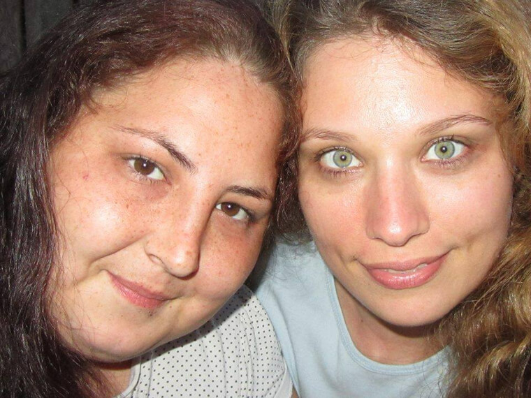 Les personnes qui ont les yeux marron foncé sont réputées être plus dignes de confiance et plus fiables.