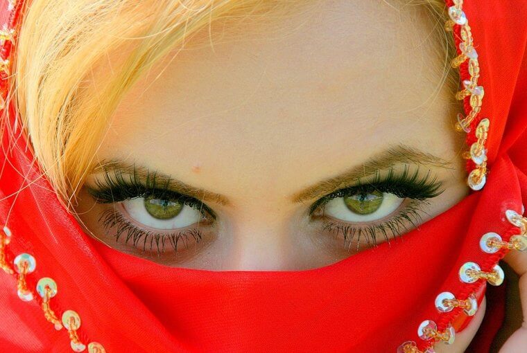 Les yeux verts peuvent être plus attirants