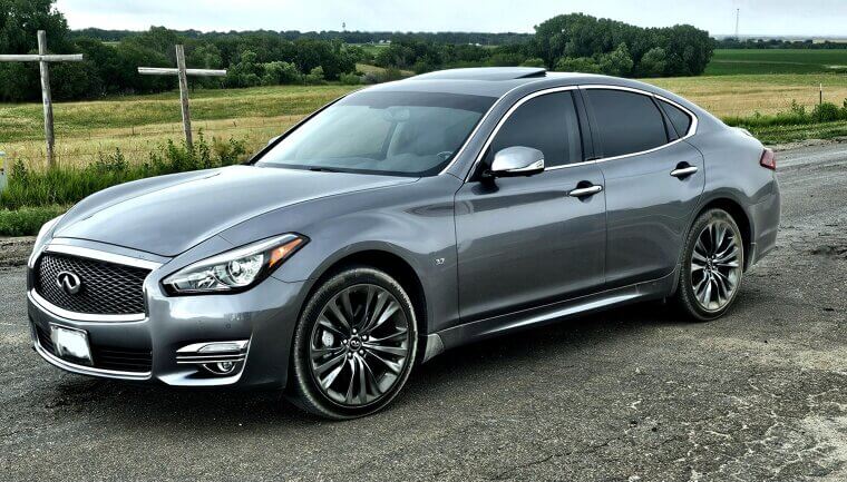 2012 Infiniti Q70