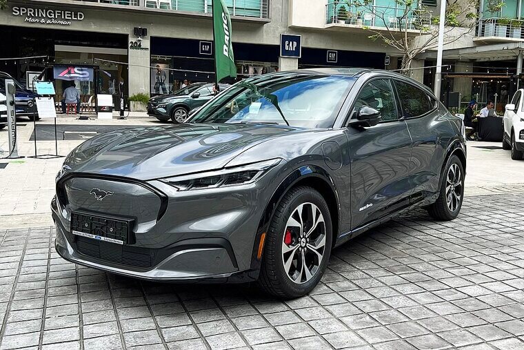 2023 Ford Mustang MACH-E - $5,621