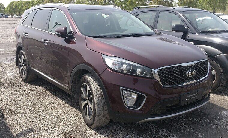 2016 Kia Sorento L - $7,900