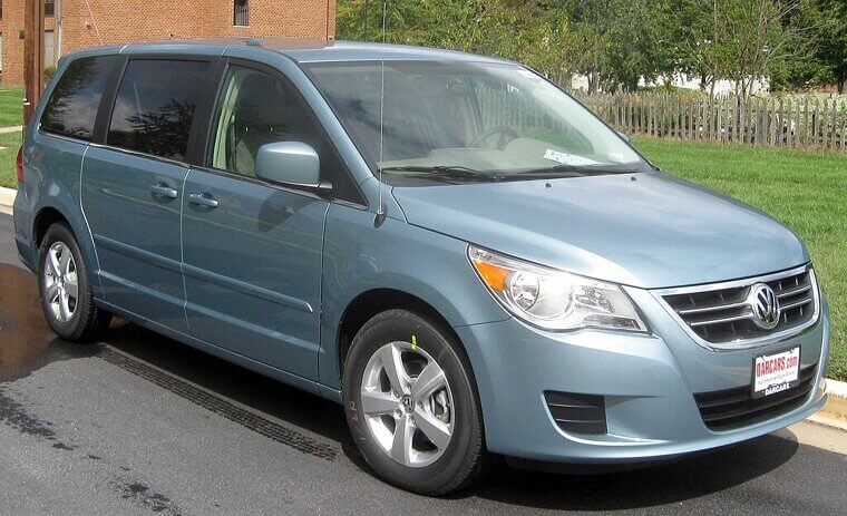 Volkswagen Routan (2009-2014)