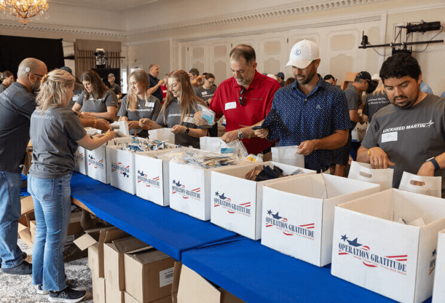 The Best Volunteer Opportunities for Veterans Looking to Give Back