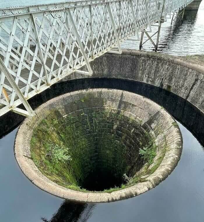 Au centre de la terre