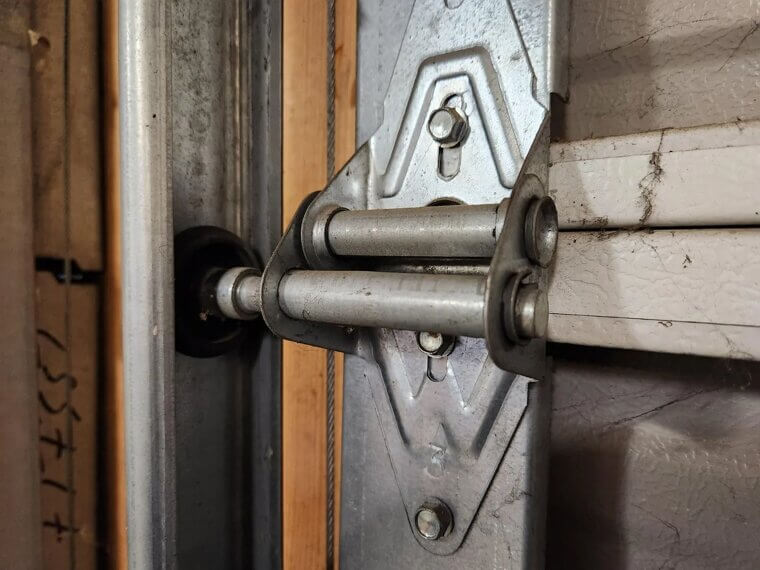 Bar Soap to Quiet Creaky Hinges