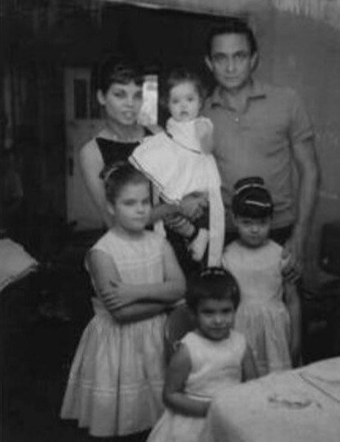 Johnny Cash & Vivian Liberto: Stardom Tearing Young Love
