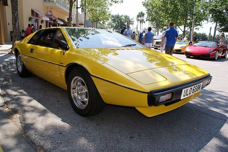 Lotus Esprit S1