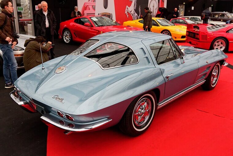 Chevrolet Corvette Stingray