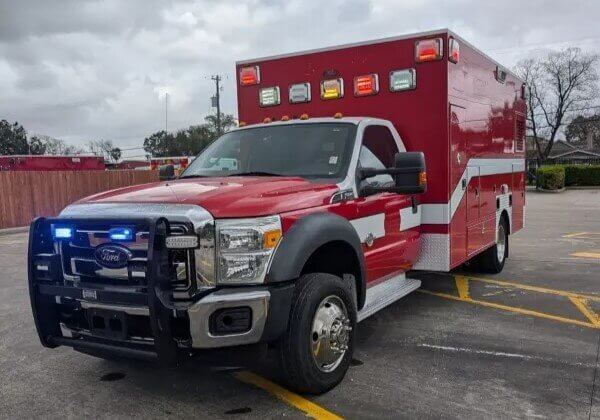 2012 Ford F-450 6.7L Diesel Type I Ambulance: $39,900