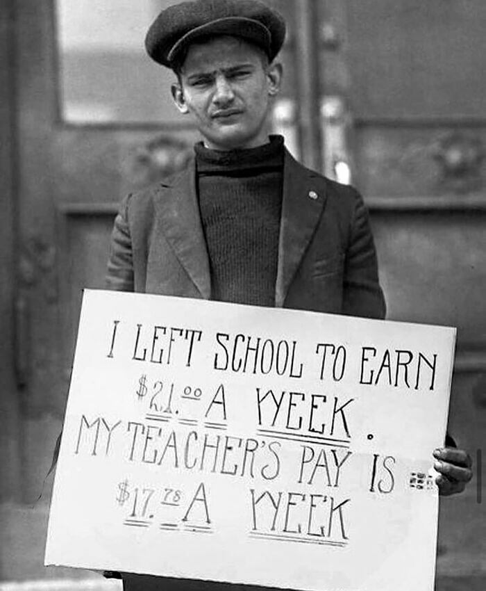 Fighting for Raising Teacher's Pay, 1930s