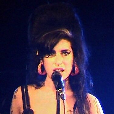 Amy Winehouse's Heartbreaking and Destructive Mirror-Smashing Meltdown