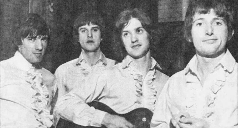 The Kinks' Violent Sibling Fistfight That Obliterated a Mid-Century Suite