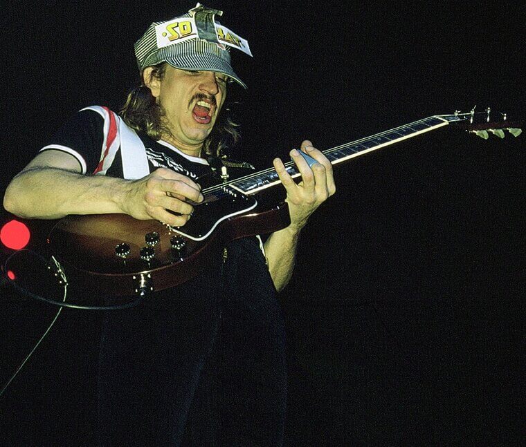 Joe Walsh's Impromptu Chainsaw Wall-Smashing Room Renovation