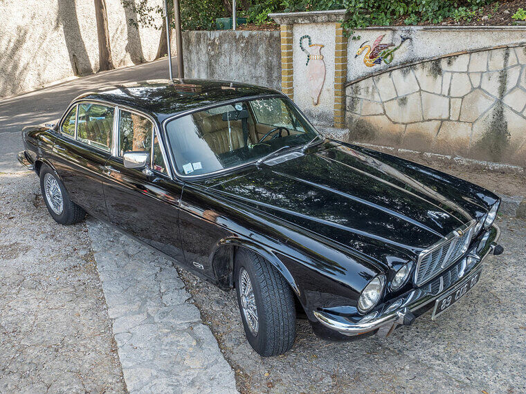 Jaguar XJ (X350/X358) (2003–2009)