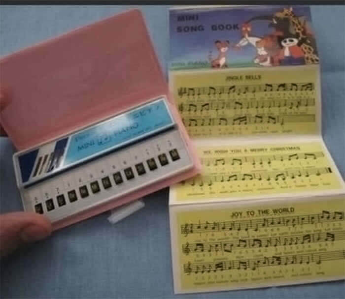 A Way To Annoy Everyone Around You
