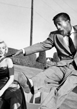 25 Cool Photos From History And The Stories Behind Them