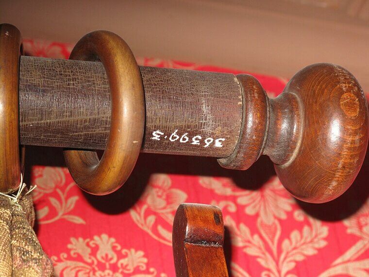 Old Curtain Rod for Pot Lids
