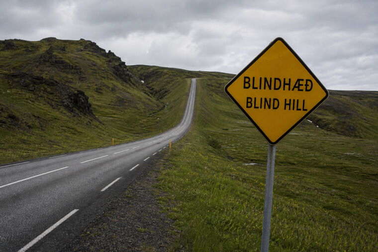 Iceland's "Blind Hill" Signs Terrify First-Timers