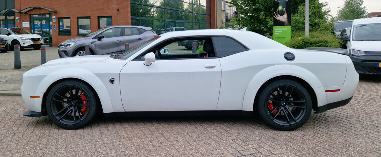 Dodge Challenger SRT