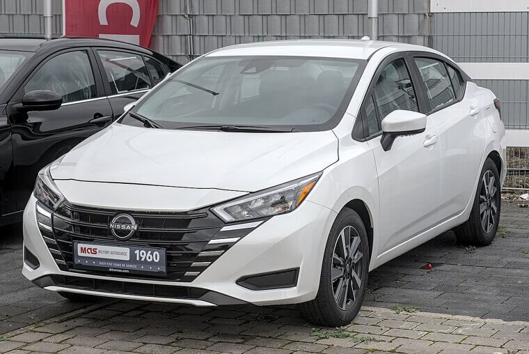 Nissan Versa