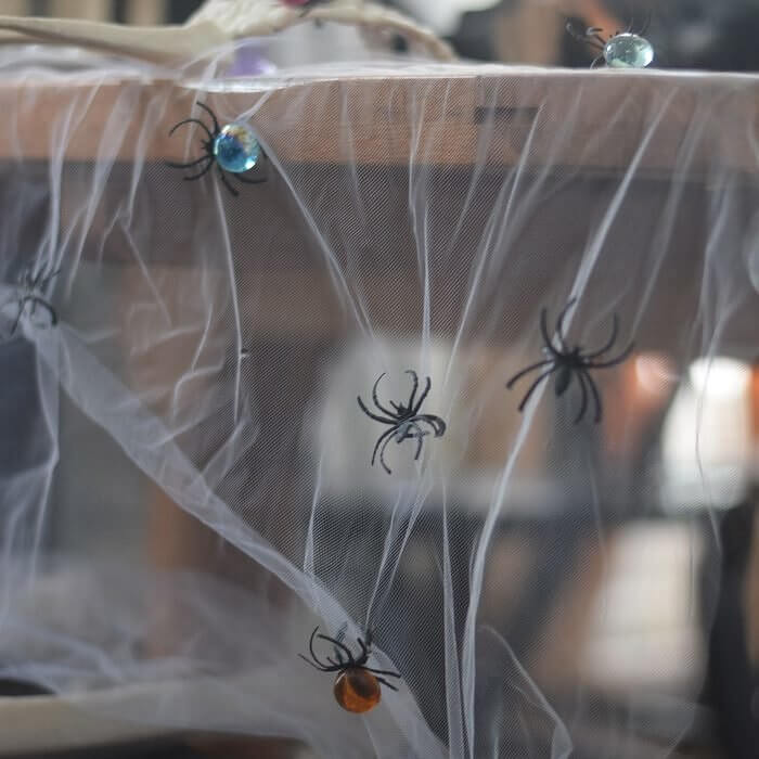 Make Your Own Buggy Net Table Cloth
