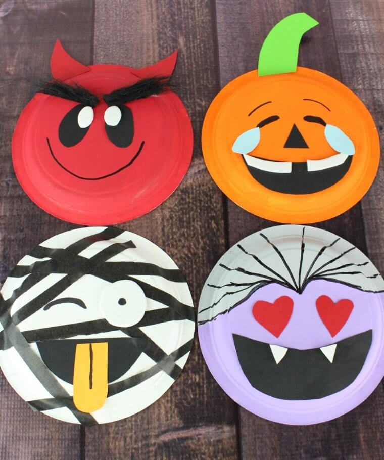 Halloween Emojis on Plates
