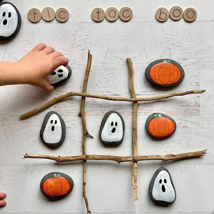 Paint Rocks to Make a Halloween-Themed Tic Tac Toe