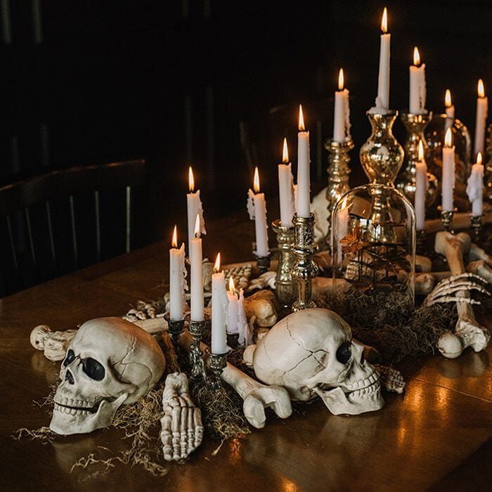 Spooky and Creepy Centerpiece Set-Up