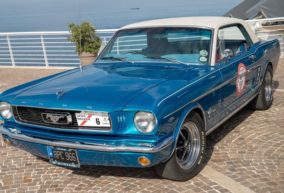 1960s Cars We'd Buy in a Heartbeat if They Made Them Today